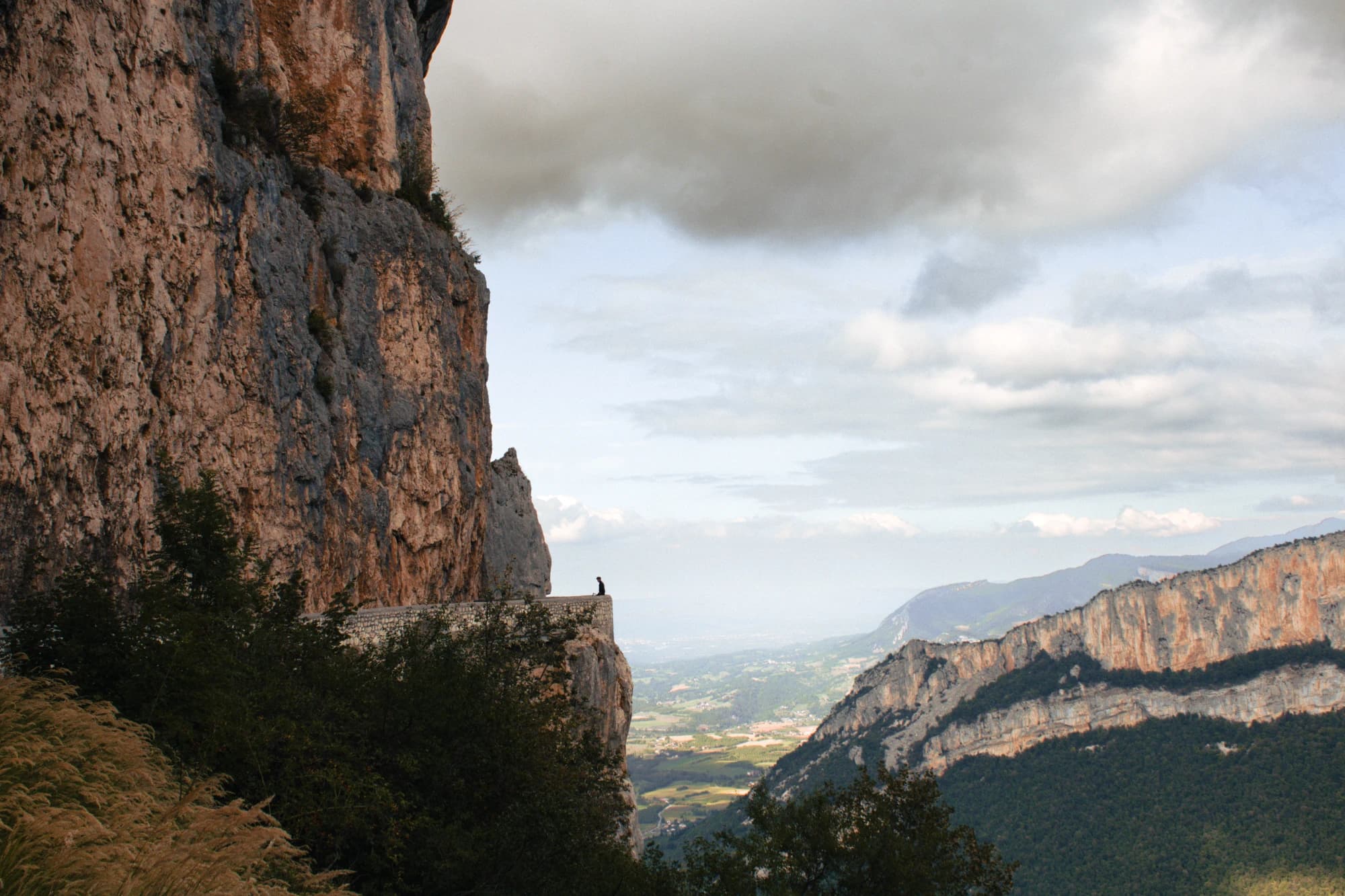 Le Vercors à flanc de falaises