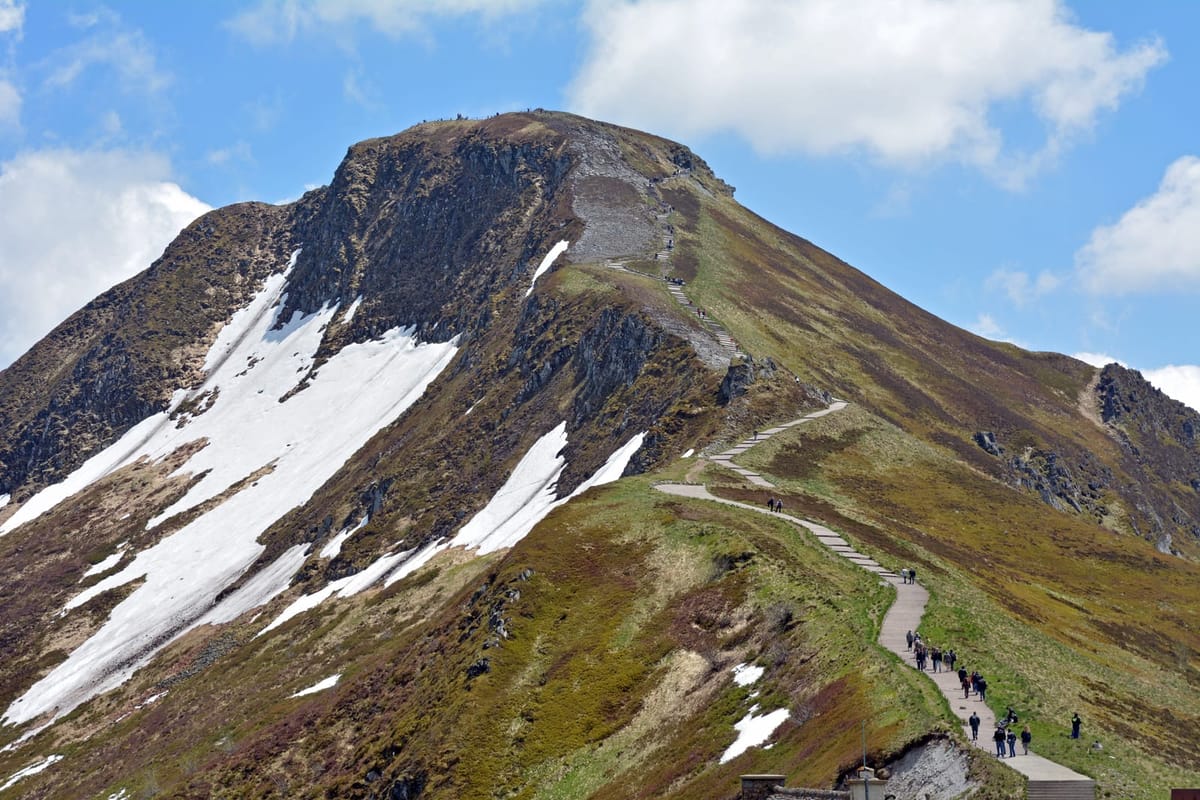 Le Puy Mary, sommet emblématique du tour